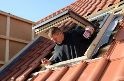 Pose de fenêtres de toit Velux à Heimersdorf